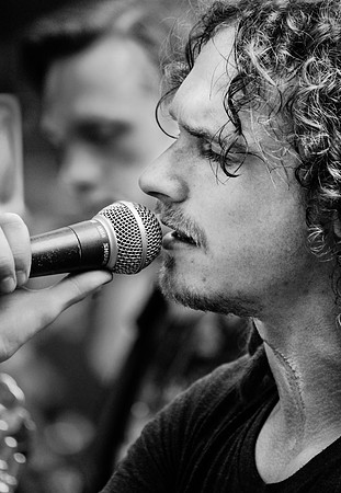 Aaron Buchanon, Heaven's Basement, Station Sessions, St Pancras Station, London